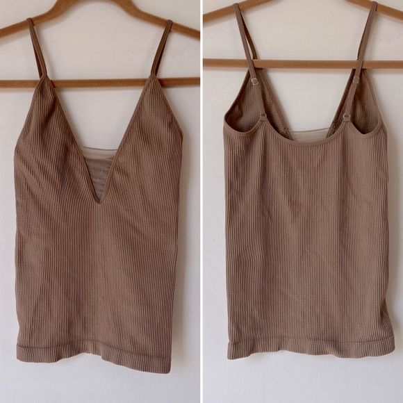 Intimately Free People ribbed v-neck tank top sz Xs/S - Picture 3 of 5
